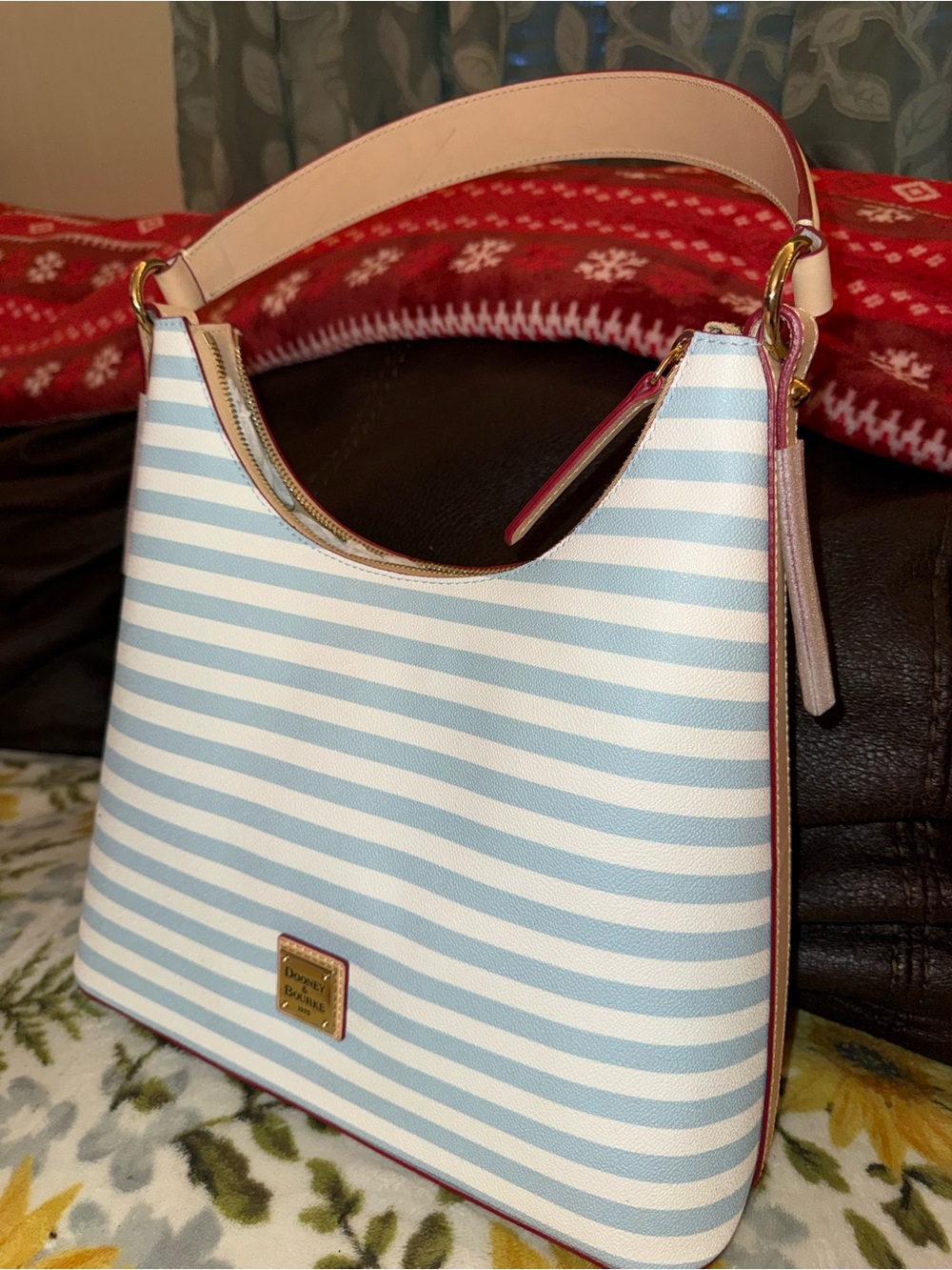 Dooney & Bourke Light Blue and White Striped Shoulder Bag with Red Trim - Picture 4 of 7